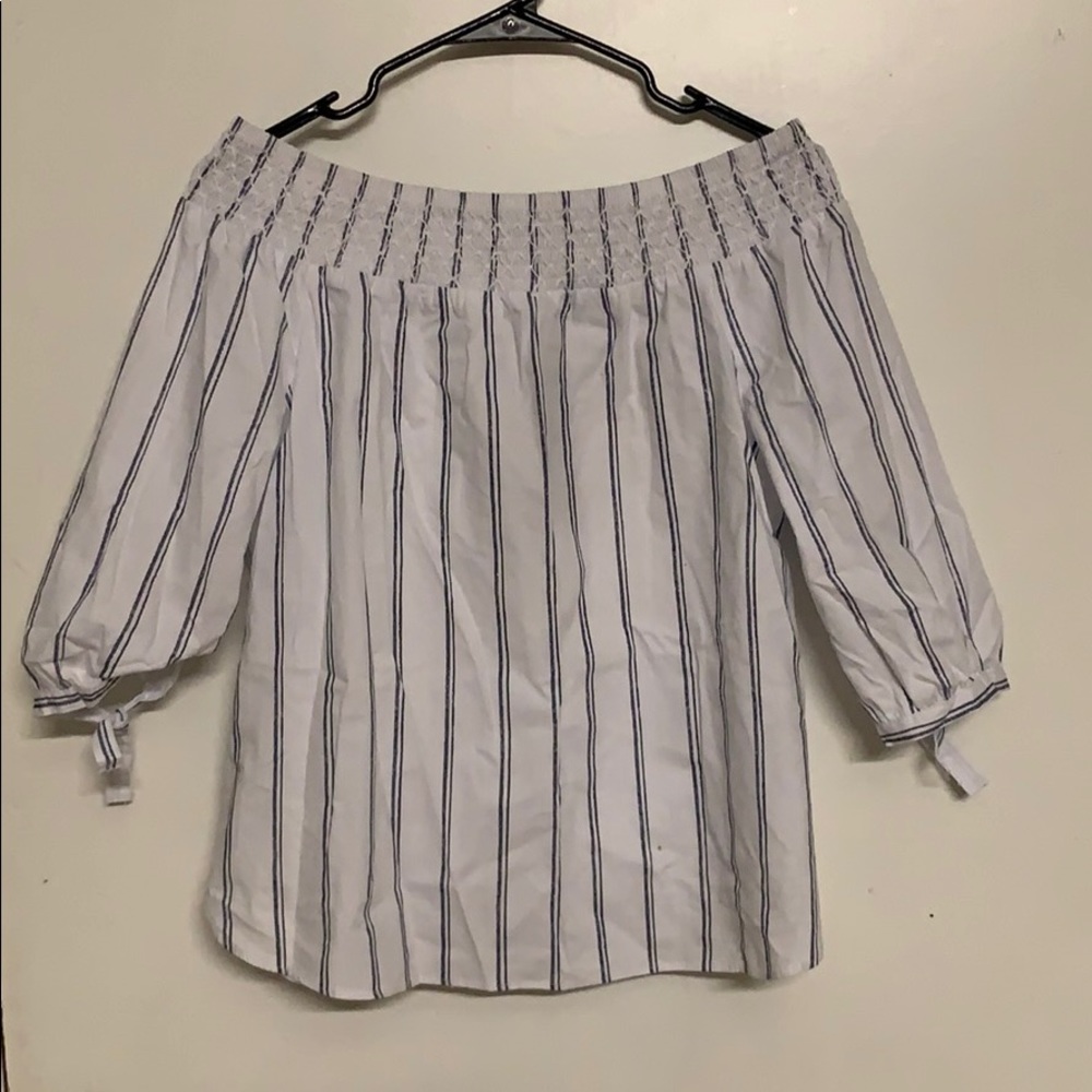 Women’s blouse